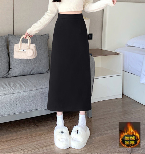 Real-life autumn/winter velvet-lined, extra-thick woolen skirt for women: high-waisted, figure-flattering, and slit-style maxi dress