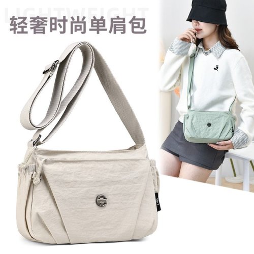 Women's Autumn New Lightweight Dumpling Bag Crossbody Fashion Small Bag Versatile Single Shoulder Underarm Nylon Canvas Bag
