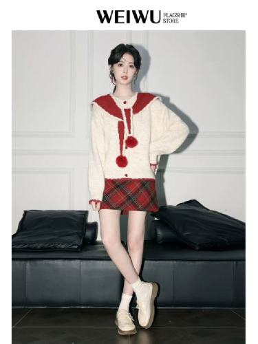 Short Cardigan Sweater Coat for Women, Autumn 2025 Winter New Arrival Gentle Style Soft and Thick Knit Cardigan Top