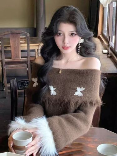 Korean-style grey fuzzy sleeve bow tie one-shoulder sweater for women, autumn and winter lazy style knitwear, unique off-shoulder top