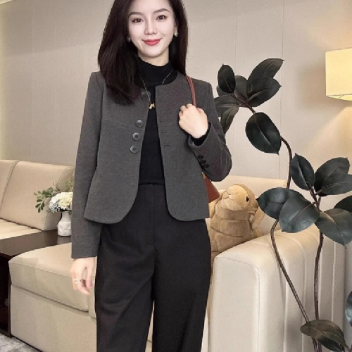 Cashmere Wool Coat 2025 Autumn/Winter New Korean Style Fashion Dopamine Petite Round Neck Short-Sleeve Top