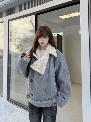 Shot Korean-style atmosphere-felt cinched waist double-breasted overcoat for women winter lined warm loose short cotton coat trendy