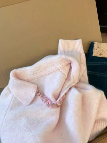 Sweet Style Collared Knit Sweater for Women - Winter Long Sleeve Design-Focused Pink Top