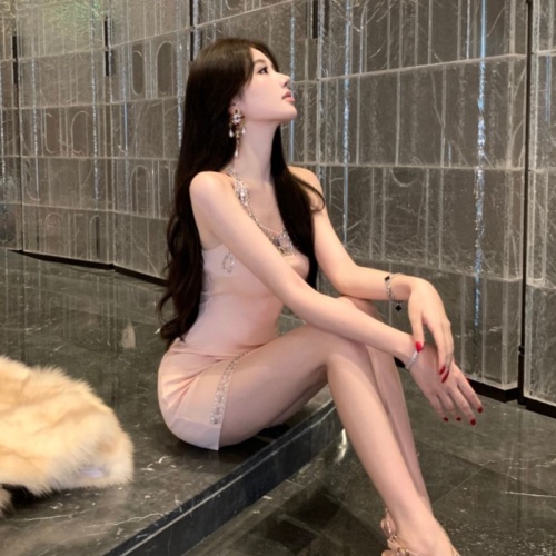 Photographed Hot Girl Party Elegance Sexy Heavy Industry Diamond-Studded Short Skirted Dress