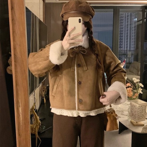 Composite rabbit fur: Korean-style leather and fur integrated, super good-looking, lined, short women's autumn and winter, petite, sweet and loose-fitting coat