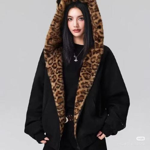 Cute Ear Pink Leopard Print Plush Hooded Sweatshirt for Women, Autumn/Winter Loose Fleece Lined Warm Zipper Cotton Coat