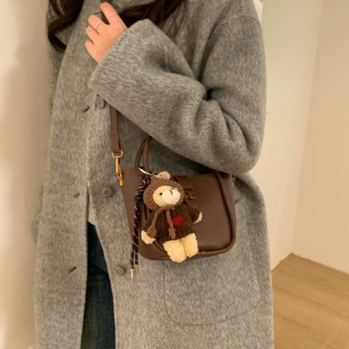 A niche designer women's new trendy mother-and-daughter silk scarf textured retro stylish hand-held crossbody bag