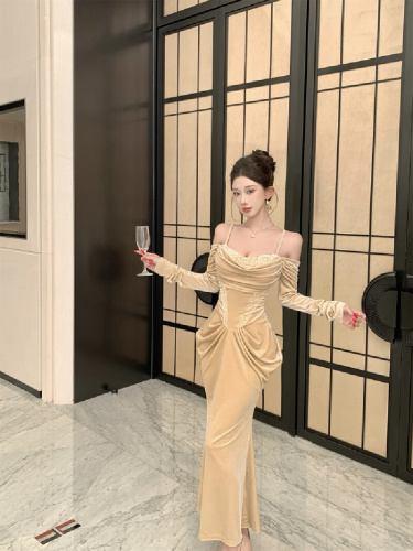 Real shot! Sexy sequin-stitched velvet faux two-piece slip dress with long sleeves—slimming effect.