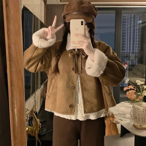 Composite rabbit fur: Korean-style leather and fur integrated, super good-looking, lined, short women's autumn and winter, petite, sweet and loose-fitting coat