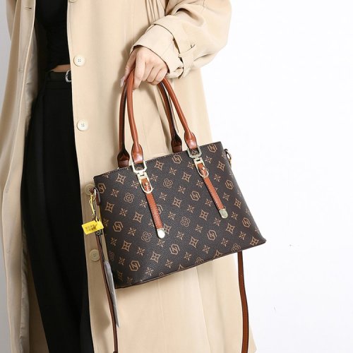 Women's Hong Kong Shopping Bags for Autumn/Winter Fashion Commute Crossbody Bag Large Capacity Genuine Leather Single Shoulder Handheld Tote Bag Trendy