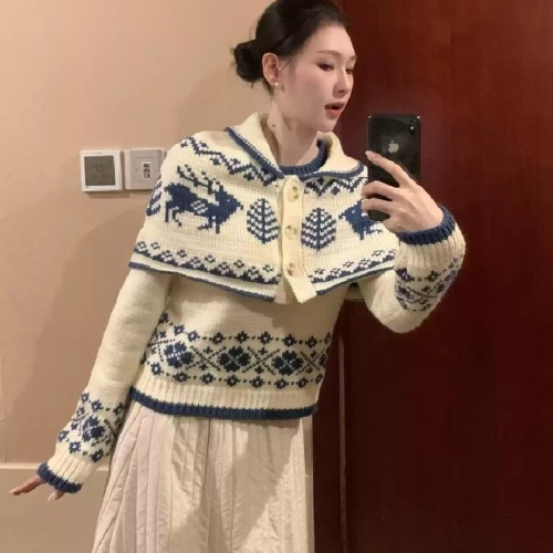 Korean-style retro off-white Fair Isle sweater coat for winter, short-length cape knit top for women