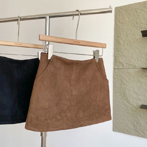 2025 Autumn/Winter Korean Thickened Anti-Slip Bodysuit Skirt with Faux Fur