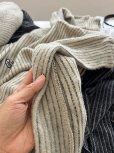 Women's Loose Hooded Sweatshirt Outerwear with Half Chain Print, New Style 2025 Winter