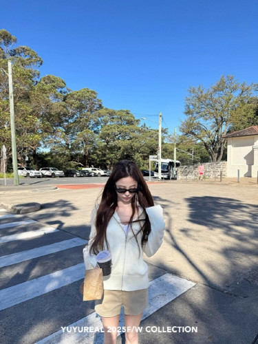 Early Autumn Cute Fashion Women's White Zipper Casual Hooded Knit Sweater College Style Relaxed Loose Outerwear