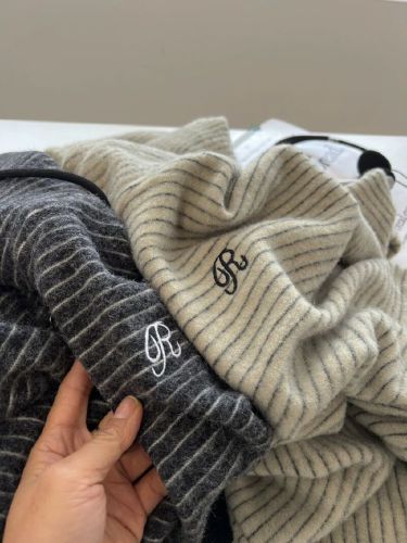 Women's Loose Hooded Sweatshirt Outerwear with Half Chain Print, New Style 2025 Winter