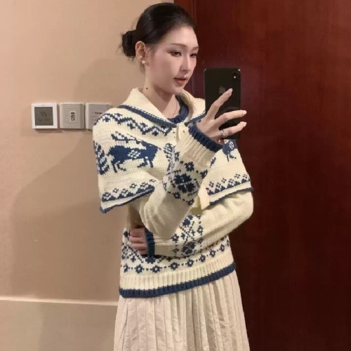 Korean-style retro off-white Fair Isle sweater coat for winter, short-length cape knit top for women
