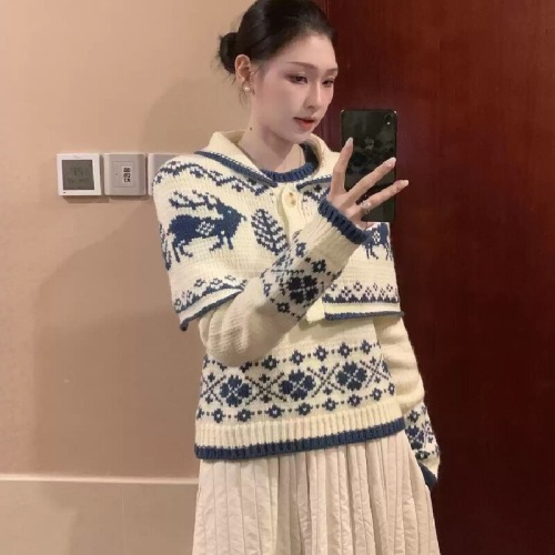 Korean-style retro off-white Fair Isle sweater coat for winter, short-length cape knit top for women