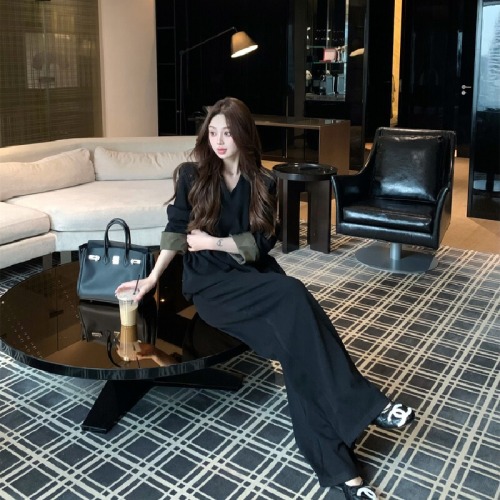 Photographed~ Fleece-lined Design-color Contrast Cuff V-neck Loose Top + High-waist Wide-leg Pants Set with Ribbon Trio