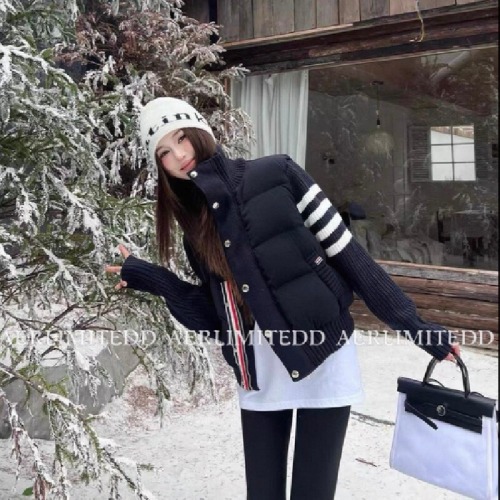 Korean-style college fashion design sense splicing knit cotton coat for men and women, autumn and winter unique and distinctive stand-up collar thin cotton jacket outerwear