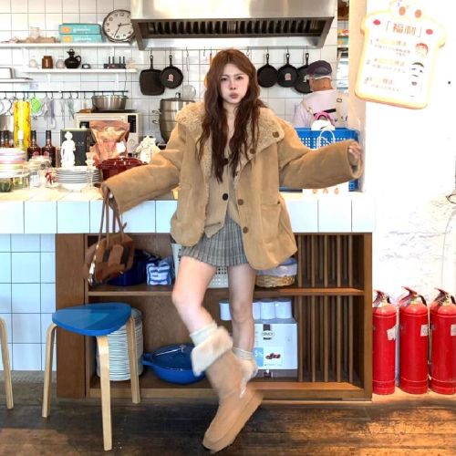 Women's Mid-Length Wool Sheep Coat with Two-Way Design, Insulated Warm Motorcycle Jacket, 2025 Winter New Arrival, Thick Warm Faux Fur Outerwear