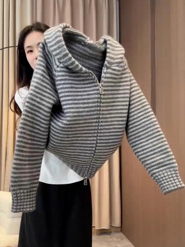 Korean striped hooded double zip knit sweater for women, suitable for autumn and winter, large size, plus size, lazy style, slimming outerwear