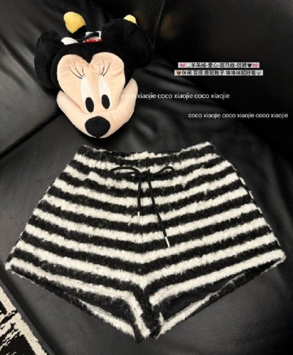 Photographed Retro Zebra Print Casual Shorts Winter Lamb Wool Black and White Striped High-Waist A-Line Loose Wide Leg Boot Pants