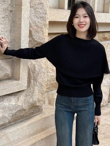 Coat Set with Soft Hooded Design, Long-Sleeve Knit Sweaters, Fashionable and Relaxed Style from Dongdaemun, Korea