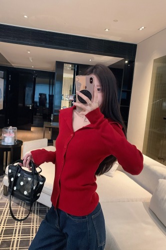 Shot. Red V-neck Knit Cardigan for Women as Innerwear, Fitted Waist, Collar Up Top