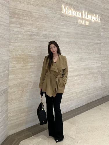 Khaki Windbreaker Coat for Women - Autumn 2025 New Early Autumn Korean Style Atmospheric Outfit - Petite Women's Coat