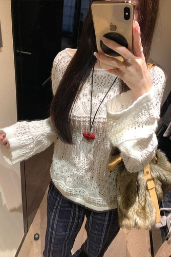 Real shot. Designer-style off-shoulder hollow-out knit sweater for women—long-sleeved, slim-fit base layer sweater that looks amazing when worn as an inner top!