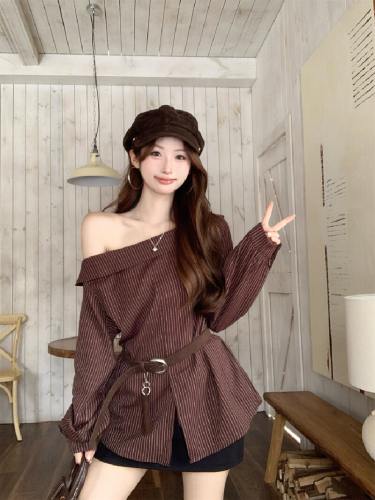 Photographed 2025 Autumn/Winter New Korean-Style Striped Shirt for Women, Sloping Collar, Shoulder-Strap, Fitted Waist Shirt with Belt