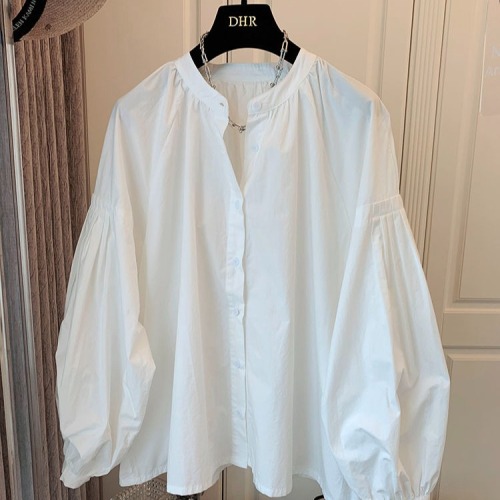 Retro French pleated bubble sleeve loose V-neck women's top with doll shirt, splicing design, unique and trendy