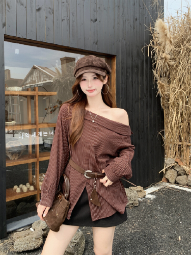 Photographed 2025 Autumn/Winter New Korean-Style Striped Shirt for Women, Sloping Collar, Shoulder-Strap, Fitted Waist Shirt with Belt