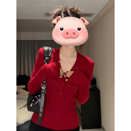 Pure Desire Red V-neck Top for Women, Can Be Worn Alone, 2025 Spring and Autumn New Model, Body-Fitting, Hot Girl Style, Sexy