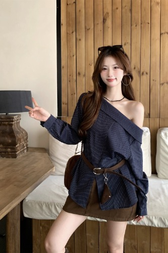 Photographed 2025 Autumn/Winter New Korean-Style Striped Shirt for Women, Sloping Collar, Shoulder-Strap, Fitted Waist Shirt with Belt