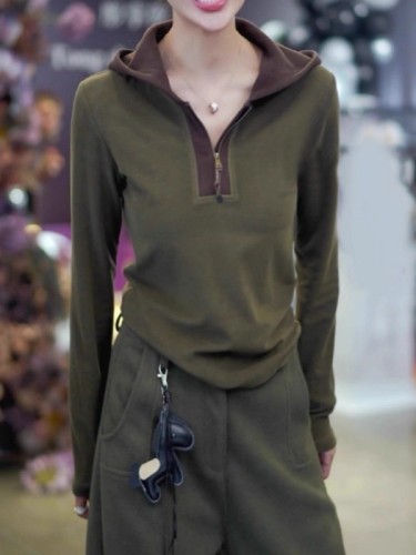 Half Zip Hooded Long Sleeve T-Shirt for Women - Autumn/Winter New Arrival Plus Size for Plus-Size Women - Fitted and Very Slimming Hooded Top