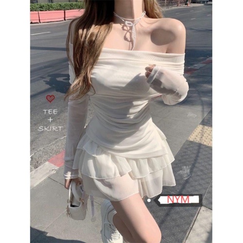 White Moonlight Pure Desire Sweet Spicy Set Women's Off-the-Shoulder Top Spring & Autumn Outfit Cake Fluffy Short Skirt Two-Piece Set