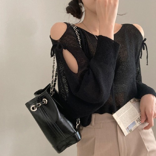 Korean Version Loose Hooded Sweatshirt with Tie-Through Lacing, Open Shoulder Knit Top, Bow Detail, Sexy Long Sleeve, Thin Lightweight Sun Coverall