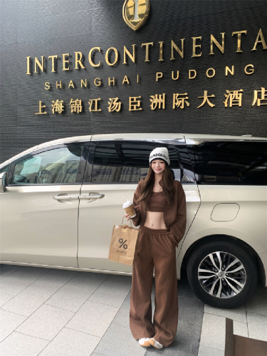 Photo-shoot! Spicy girl stylish set short crop top U-neck zip-up long-sleeve jacket casual pants three-piece set trendy