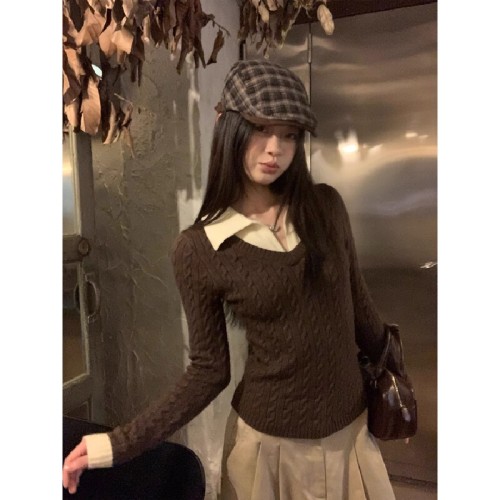 Polo-neck faux two-piece knitted sweater for women—winter inner layer, slim-fit design, spliced, short-length long-sleeved top.