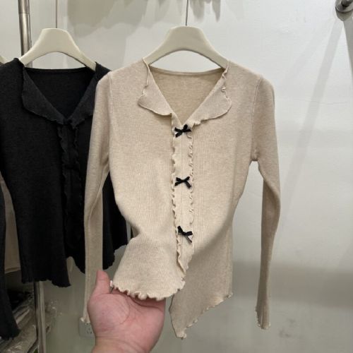 2025 Fall/Winter New Arrival French-style Ruffled Bow Elegant and Chic Soft & Tender Bottoming Knitted Sweater for Women—Innerwear Top