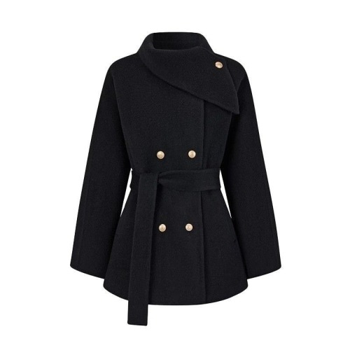 Luxury fashion for wealthy young ladies: short woolen coat, winter high-end look, slimming and thickened woolen coat for petite figures—trendy!