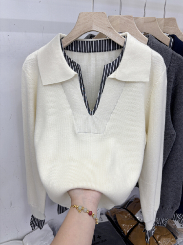 Seasonal Green 2025 Early Autumn New Fashion Collarless Mock Neck Top Knit Sweater for Women, Long Sleeve, Elegant and Slimming