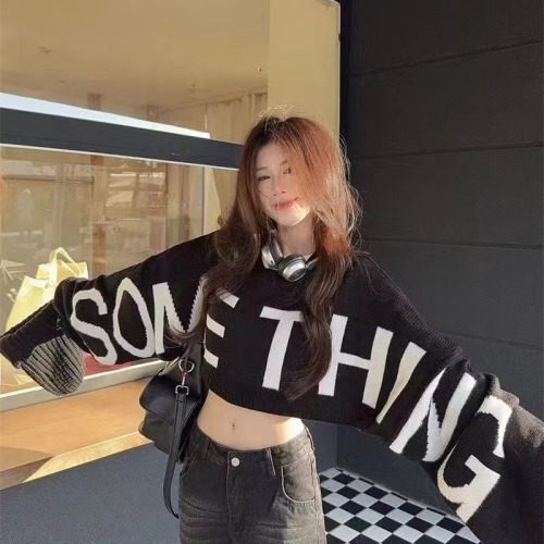 2025 South Korea Dongdaemun Autumn Batwing Sleeve Loose Alphabet Short Length Cardigan Top