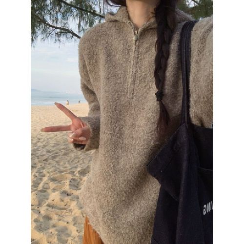 Photo-realistic Korean-style lazy autumn/winter half-zip hooded sweater loose and slimming knit top for layering