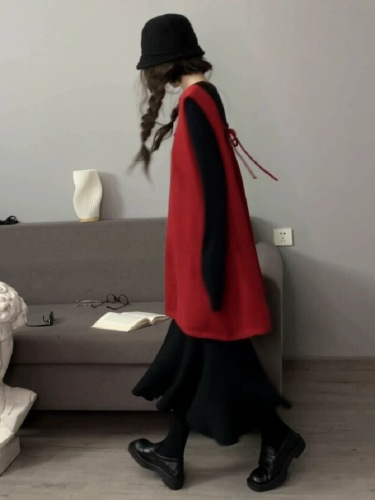 Red Vest Knitted Sweater Dress Women's Autumn and Winter Korean Christmas Wear Great-looking Suit Fishtail Skirt