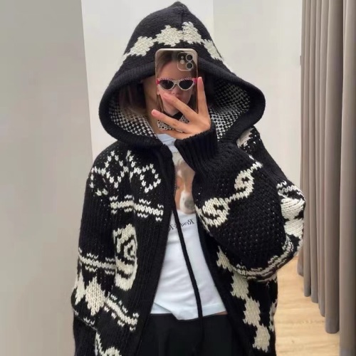 Korean Dongdaemun Autumn/Winter New Retro Double Color Yarn Contrast Hooded Sweater with Floral Rose, Loose and Slouchy Style