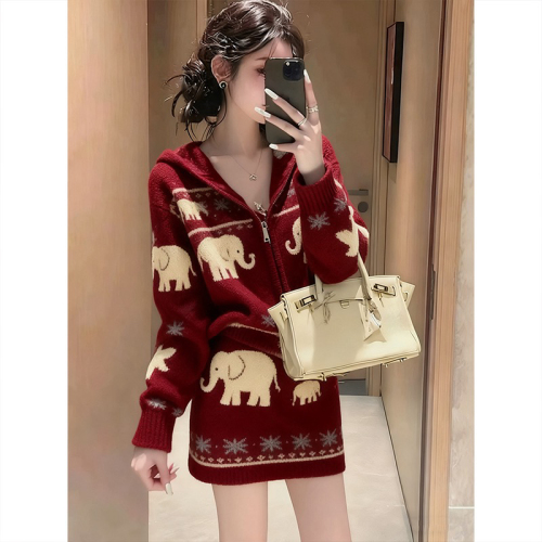 Lazily Styled Red Knit Embroidered Set for Women 2025 New Autumn/Winter Youthful Outfit Top and Skirt Two-Piece Set