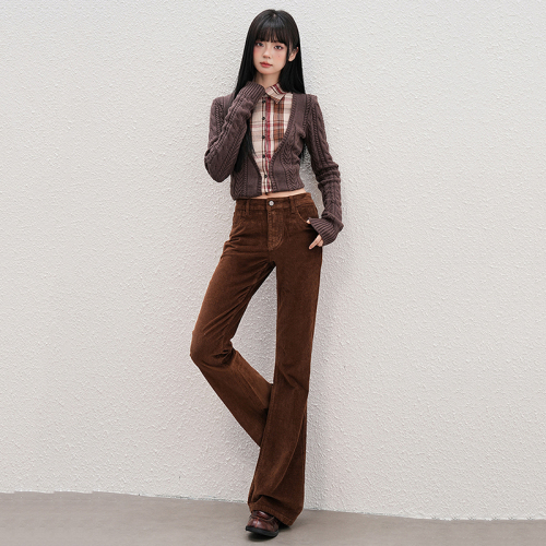 Real shot—Autumn and winter new velvet-lined casual pants for women: warm, Mélange-style slim-fit versatile flared trousers.