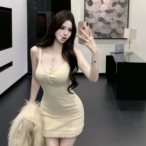 Photographed Sweet and Gentle Plush Jacket Sexy Strappy Short Dress